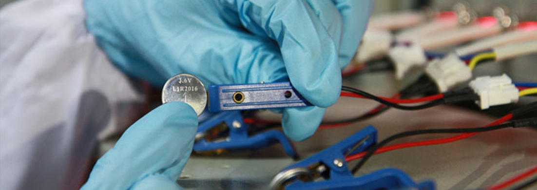 Extending Cycle Life of Lithium/Sulfur Battery